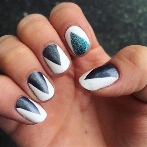 2 color nail designs|simple 2 color nail design.